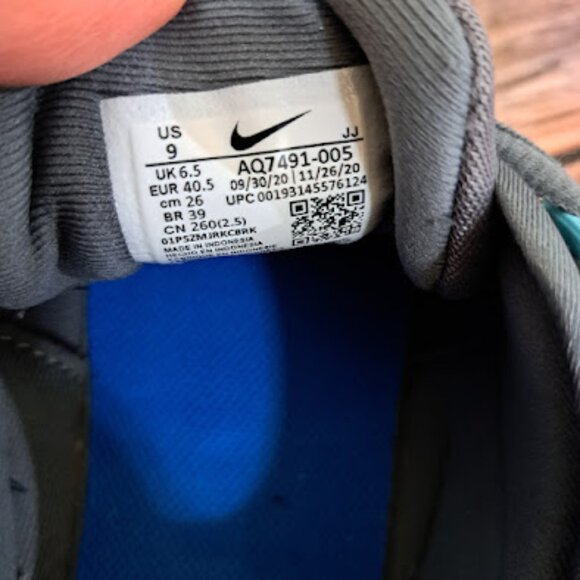 Nike Flex TR 9 Women's training shoes in pure platinum, cyan, and gray size 9 - Picture 7 of 7